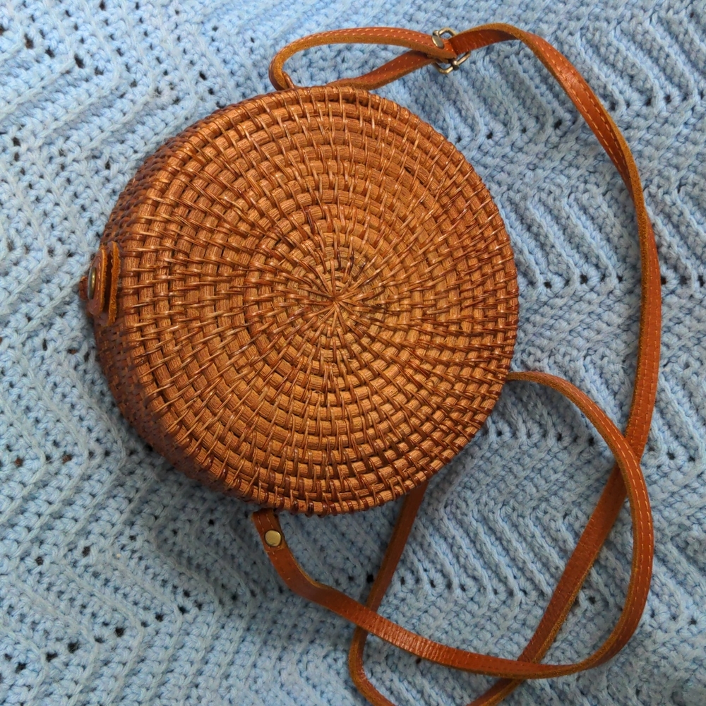 Woven Rattan Circular Bag